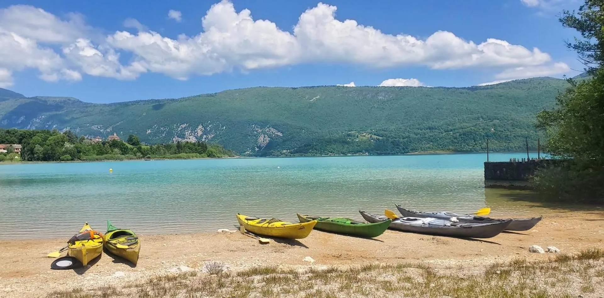 Роскошный шатер Bulle Texas - Luxe Et Spa - Vue Lac Aiguebelette Новалез